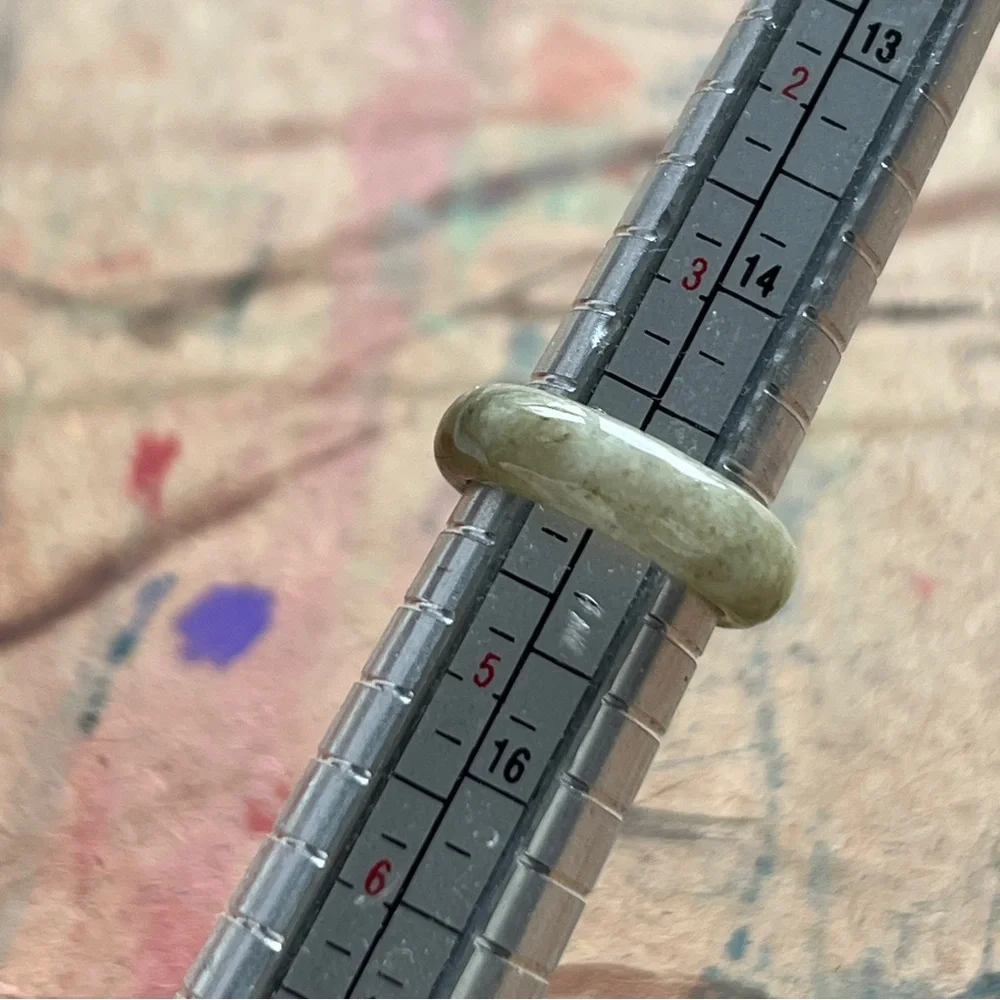 Real Jade ring - Picture 4 of 5